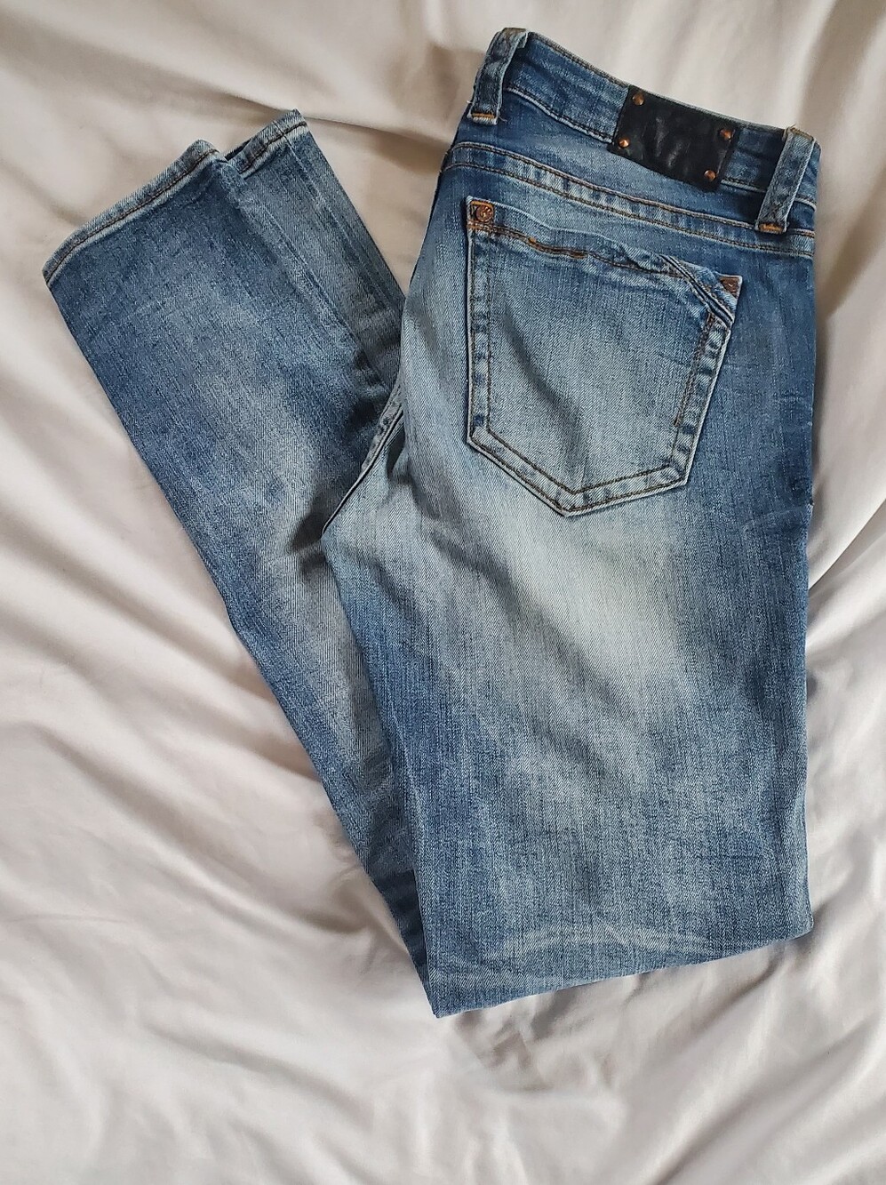 Buckle Black Fit No 53 Distressed Skinny Jeans, Women's Sz 30x32 (Actual W33/L32